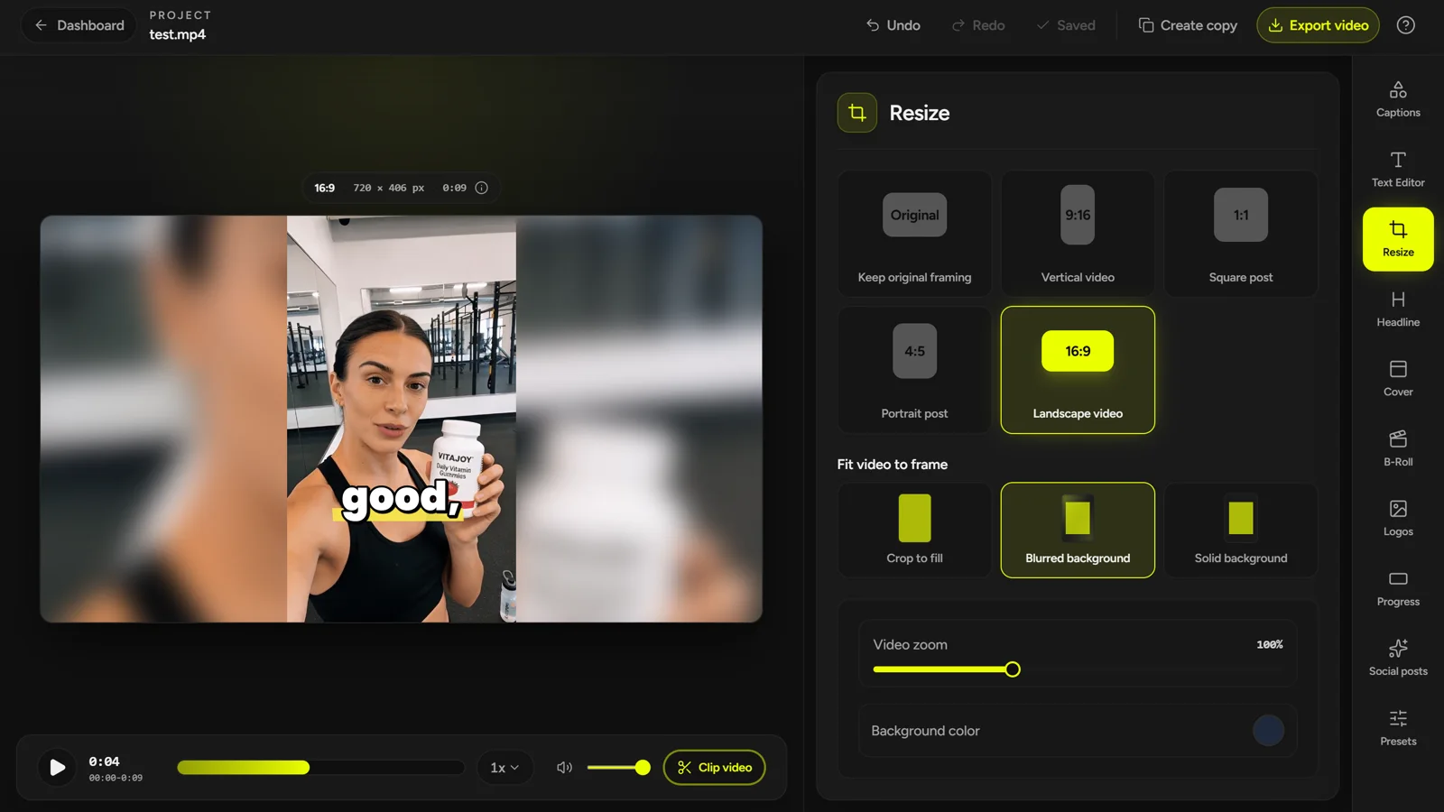 CaptionBolt Ridimensiona il pannello che mostra un video con una testa parlante in formato 9:16 con uno sfondo sfocato